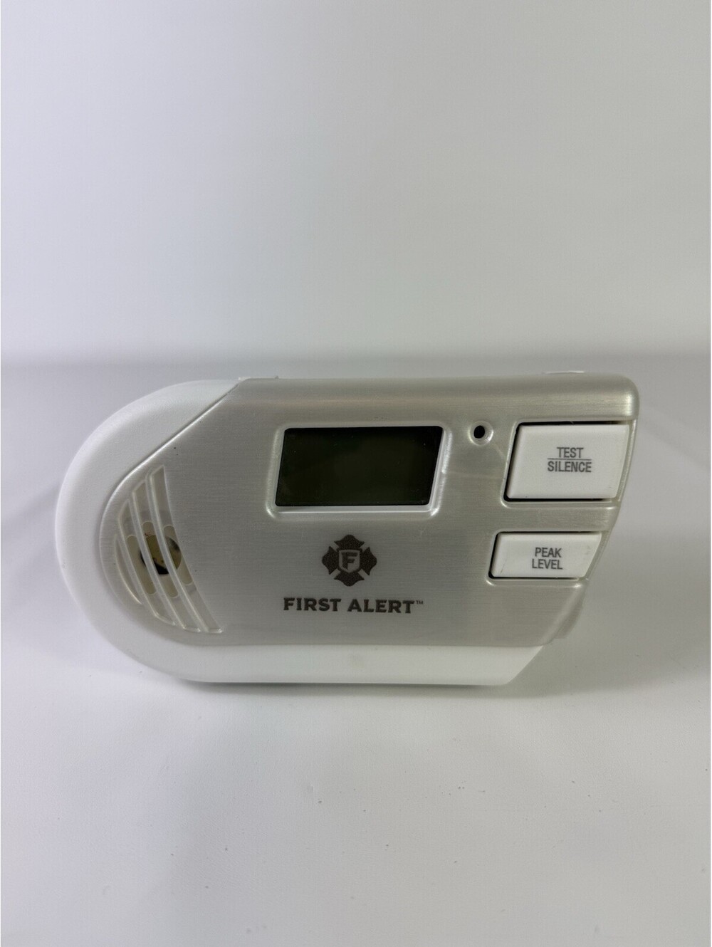 First Alert GC01 Combination Explosive Gas and Carbon Monoxide Alarm Wall Plug